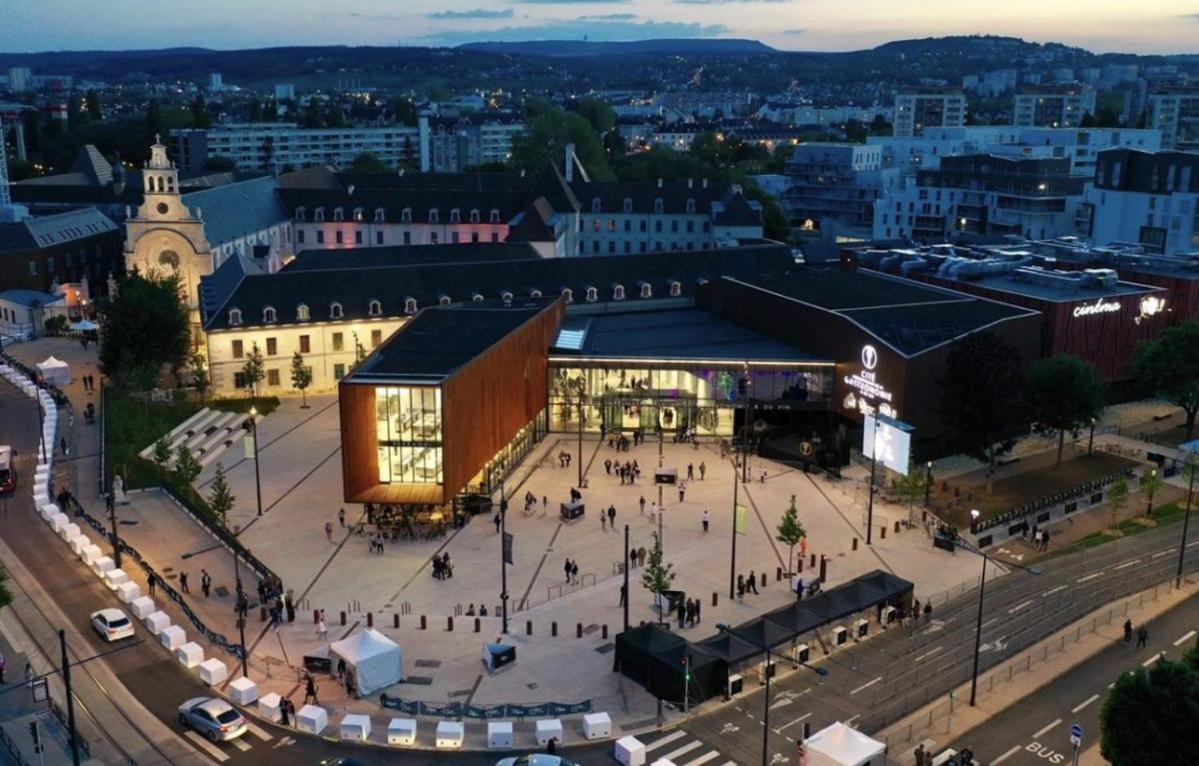 L Erudit Dijon Exterior foto